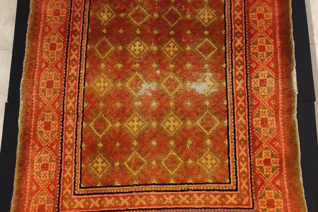 Armenian Carpets & Rugs: See and Buy Them